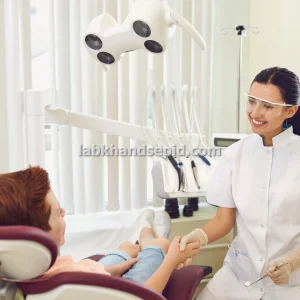 انواع خدمات کامپوزیت و لمینت و ایمپلنت دندان با مشاوره رایگان در شرق تهران