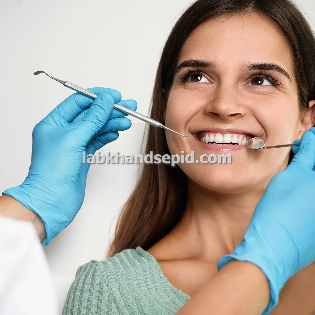 خدمات کامپوزیت و لمینت و ایمپلنت دندان پیشرفته در شرق تهران